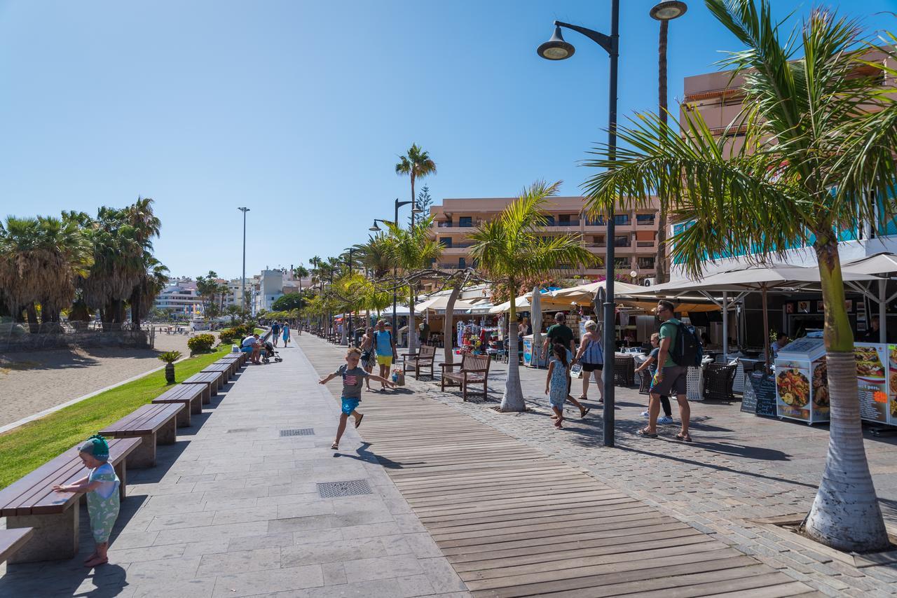 Modern Apartments Los Cristianos Center Exterior photo