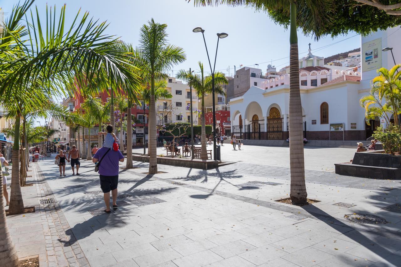Modern Apartments Los Cristianos Center Exterior photo