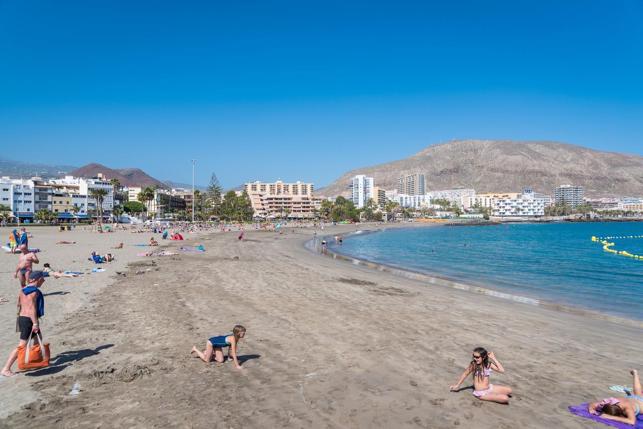 Modern Apartments Los Cristianos Center Exterior photo