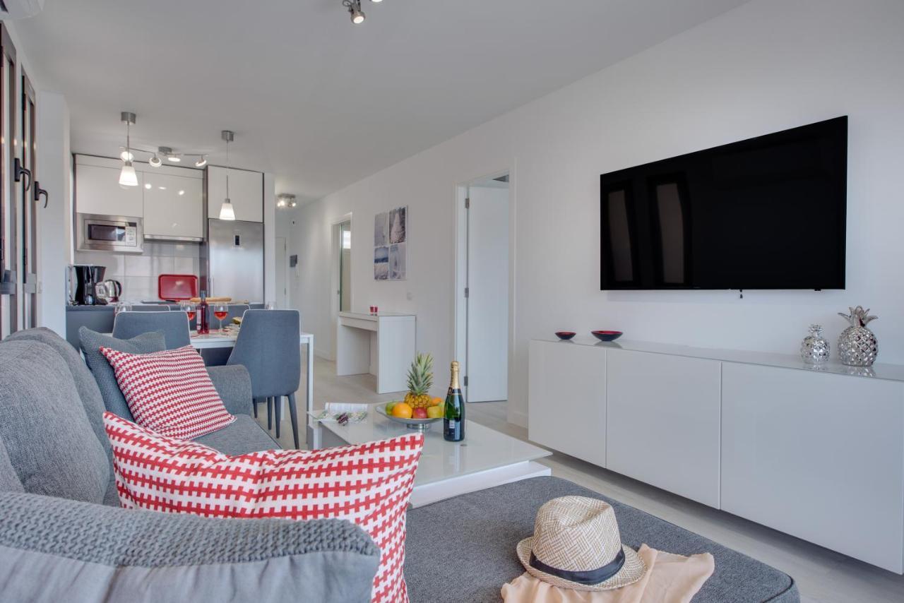 Modern Apartments Los Cristianos Center Exterior photo
