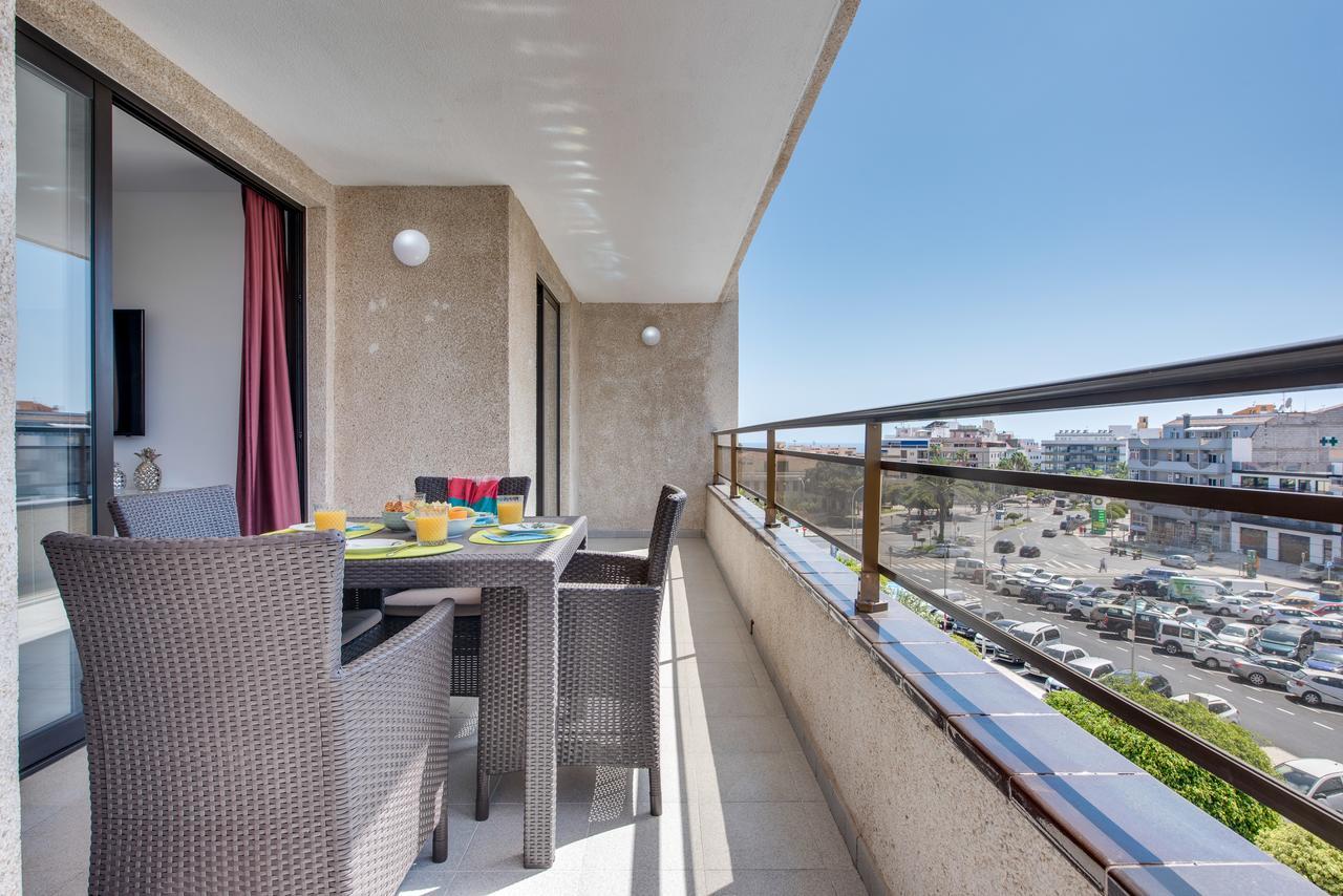 Modern Apartments Los Cristianos Center Exterior photo